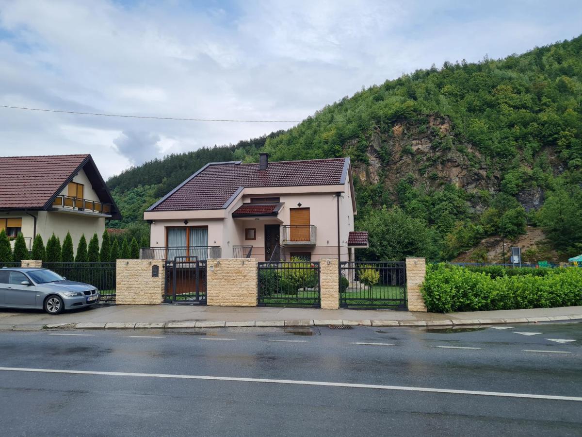 Apartmani Minjevic Bijelo Polje Exterior foto